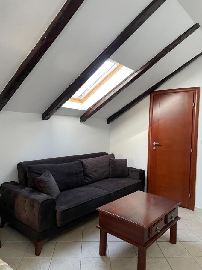 Lady Of The Rocks Apartments بيراتس المظهر الخارجي الصورة